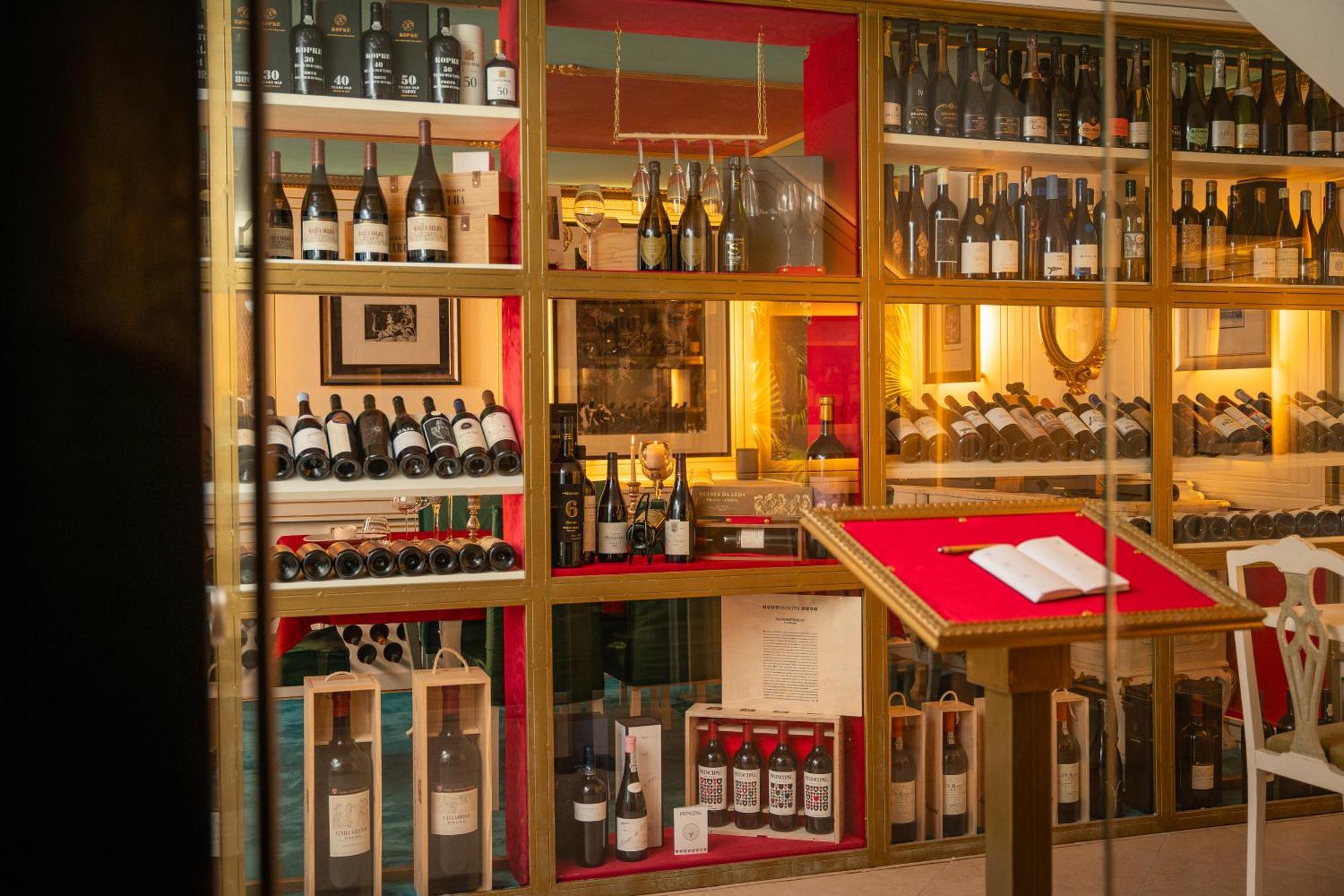 Opus One Luxury Guest House & Wine Фаро Екстериор снимка