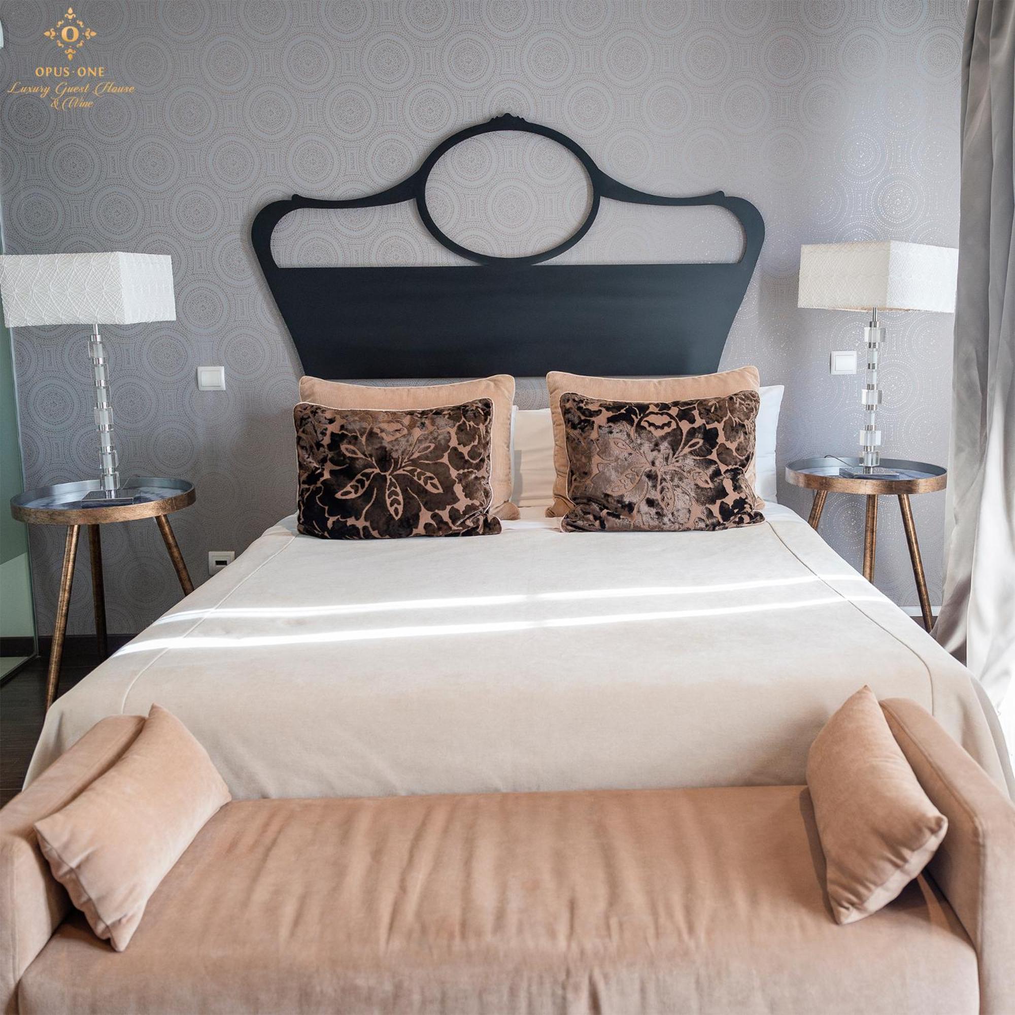 Opus One Luxury Guest House & Wine Фаро Екстериор снимка