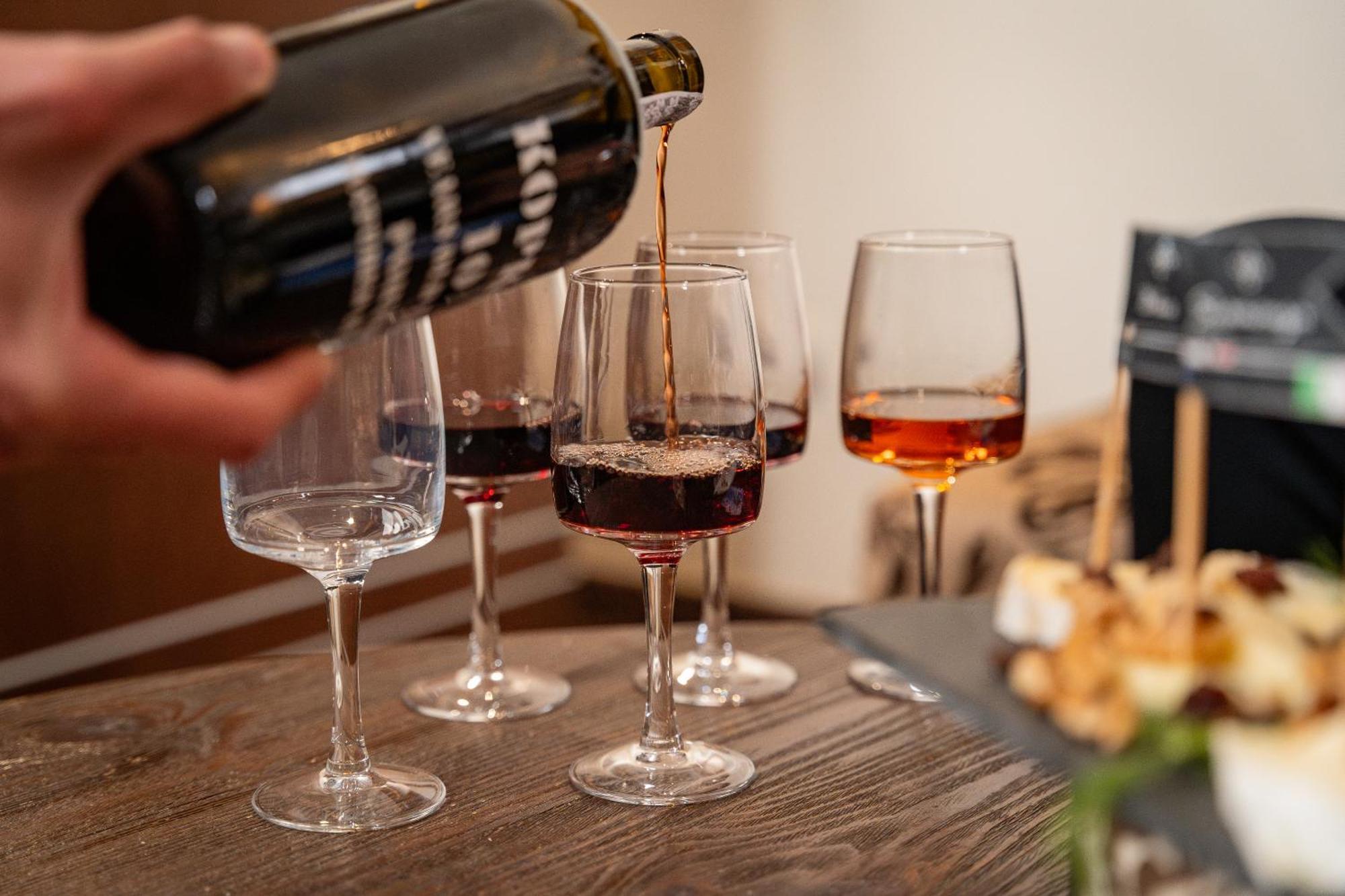 Opus One Luxury Guest House & Wine Фаро Екстериор снимка