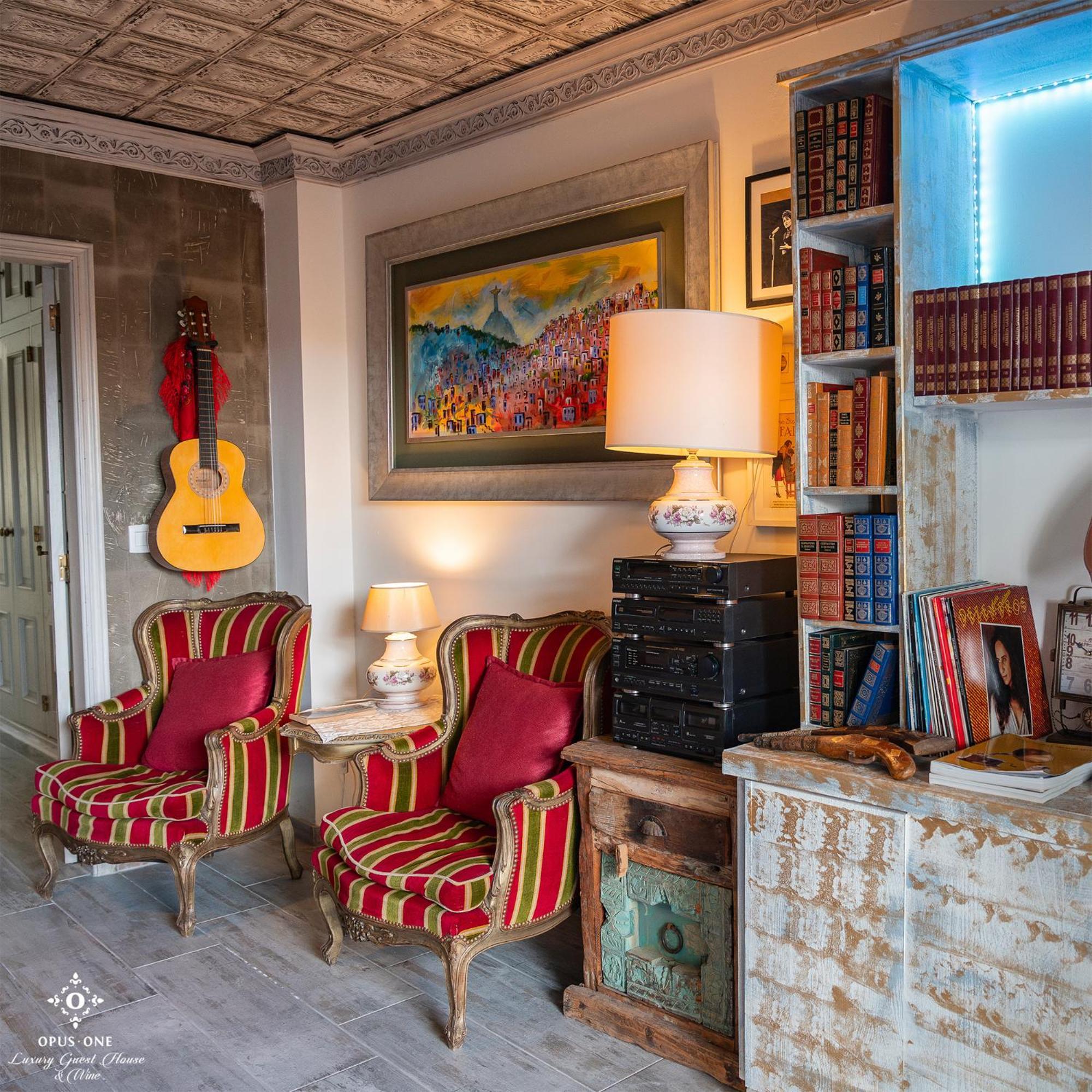 Opus One Luxury Guest House & Wine Фаро Екстериор снимка