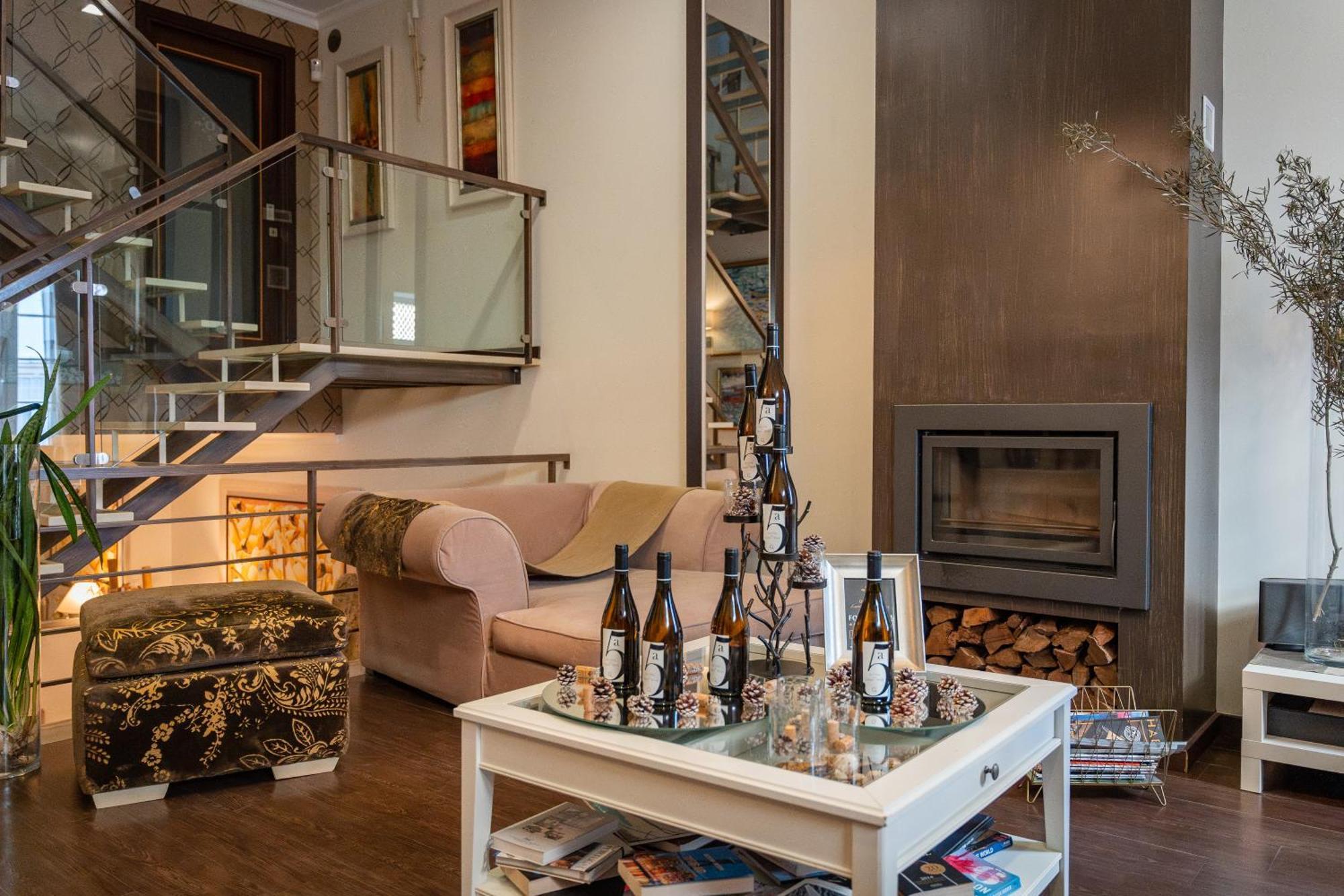 Opus One Luxury Guest House & Wine Фаро Екстериор снимка